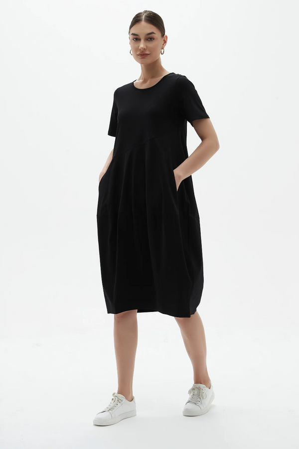 S/S Diagonal Seam Dress - Black