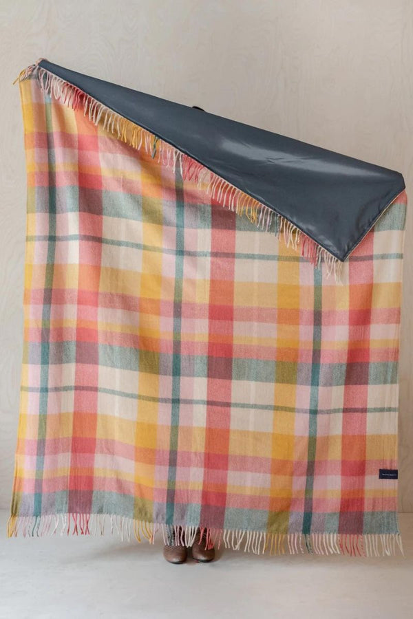 Recycled Wool Picnic Blanket - W/Flower Check